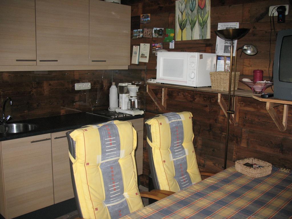 Altijd Zon Acomodação com café da manhã Oss Exterior foto